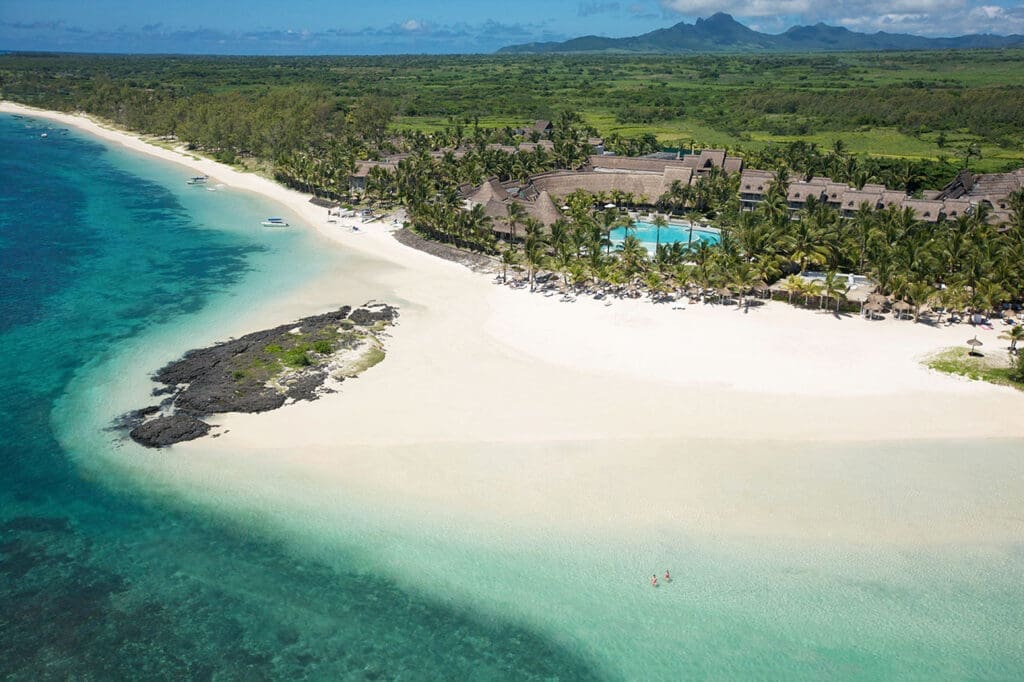 LUX* BELLEMARE Resort & Villas