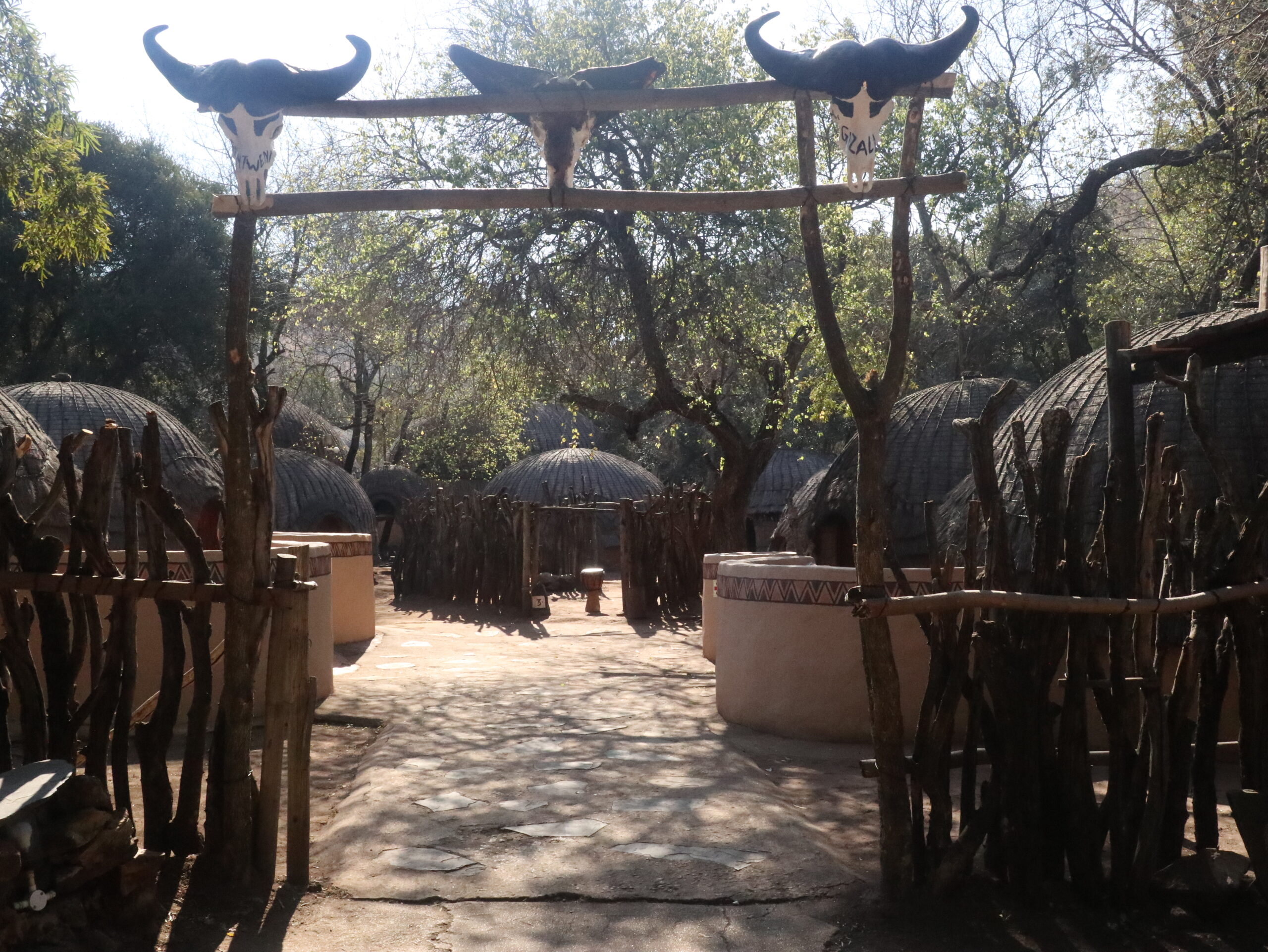 LESEDI_CULTURAL_VILLAGE1