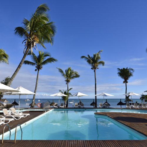 Coral Azur-Pool daylight