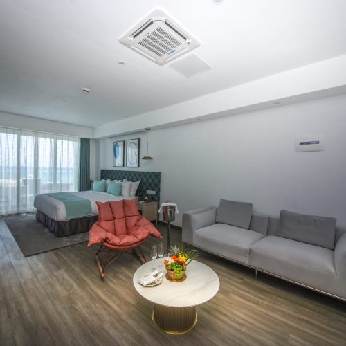 OceanV-senior suite