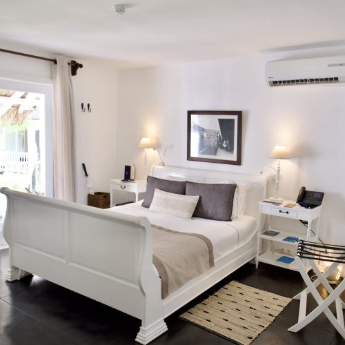 20degressudCharm Room