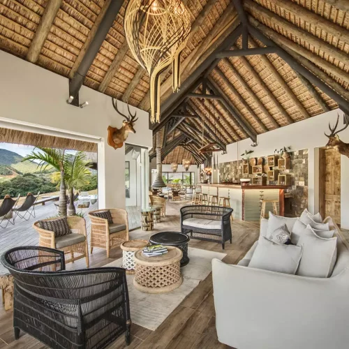 Ferney lodge-lobby