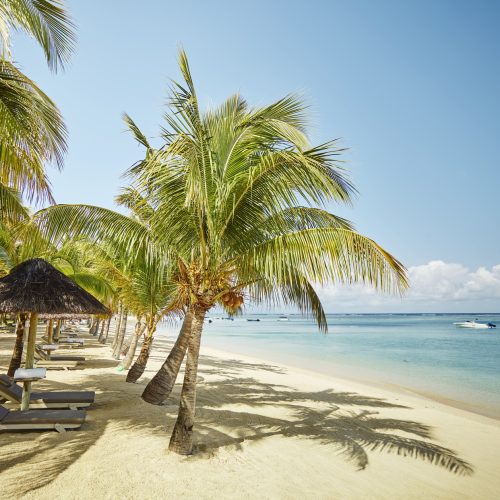 Lux Le Morne-beach