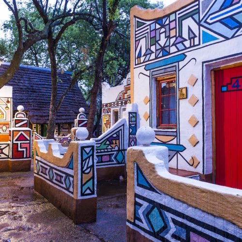 Lesedi-251-Ndebele-village