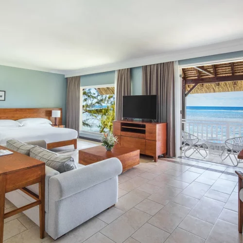 Outrigger-junior suite