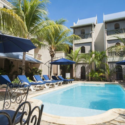 Le Palmiste-Pool Near Restaurant (2)