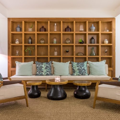 Seasense-Lobby