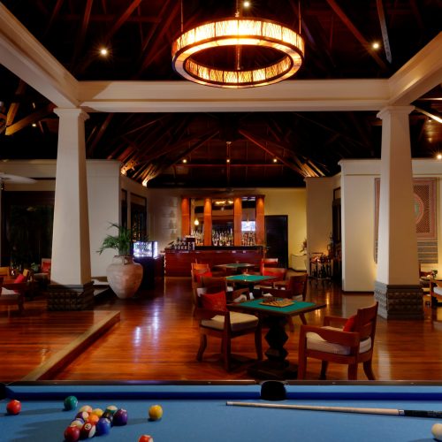 Shanti Maurice Resort _ Spa_Red Ginger Bar_01