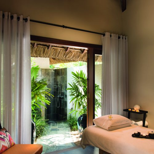 Constance Belle Mare-spa treatment